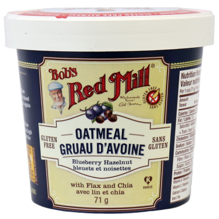 Front of Bob's Red Mill Gluten-Free Blueberry Hazelnut Oatmeal Cup, 71g