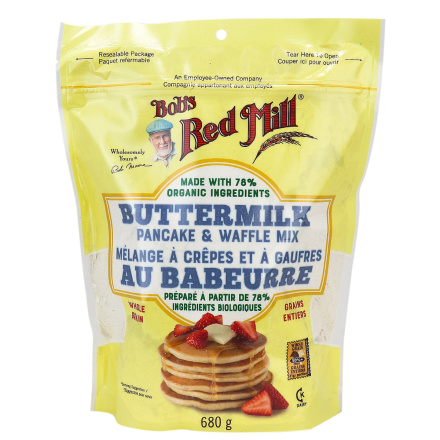 Front of Bob's Red Mill Buttermilk Pancake & Waffle Mix, 680g